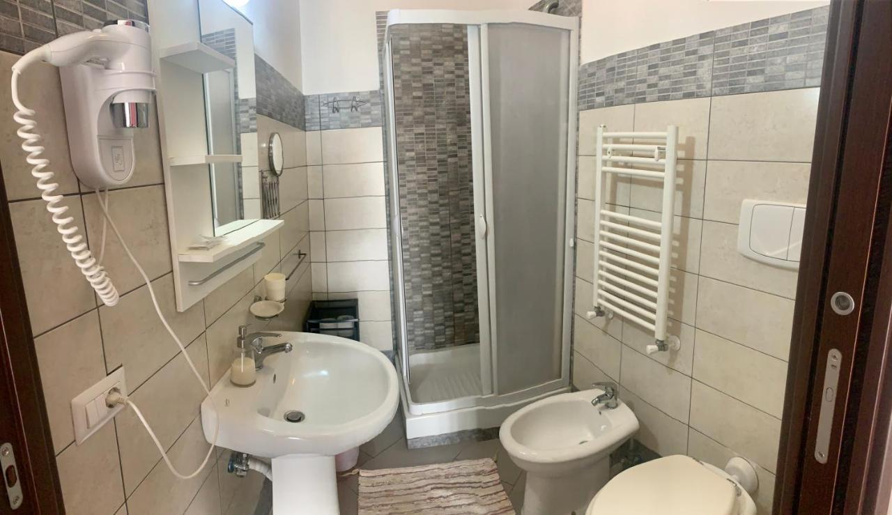 מלון ולמונטונה Residenza Cerci מראה חיצוני תמונה